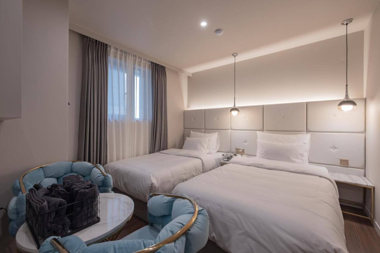 Denbasta Hotel Heritage Кёнджу Экстерьер фото